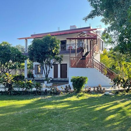 רמנגר Karans Corbett Motel מראה חיצוני תמונה
