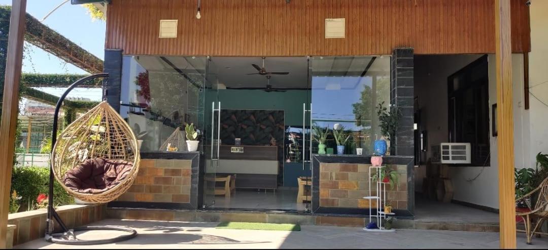 רמנגר Karans Corbett Motel מראה חיצוני תמונה